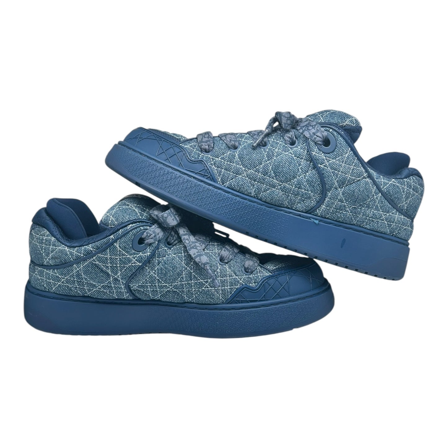 PREOWNED DIOR B9S SKATER SNEAKER NAVY BLUE