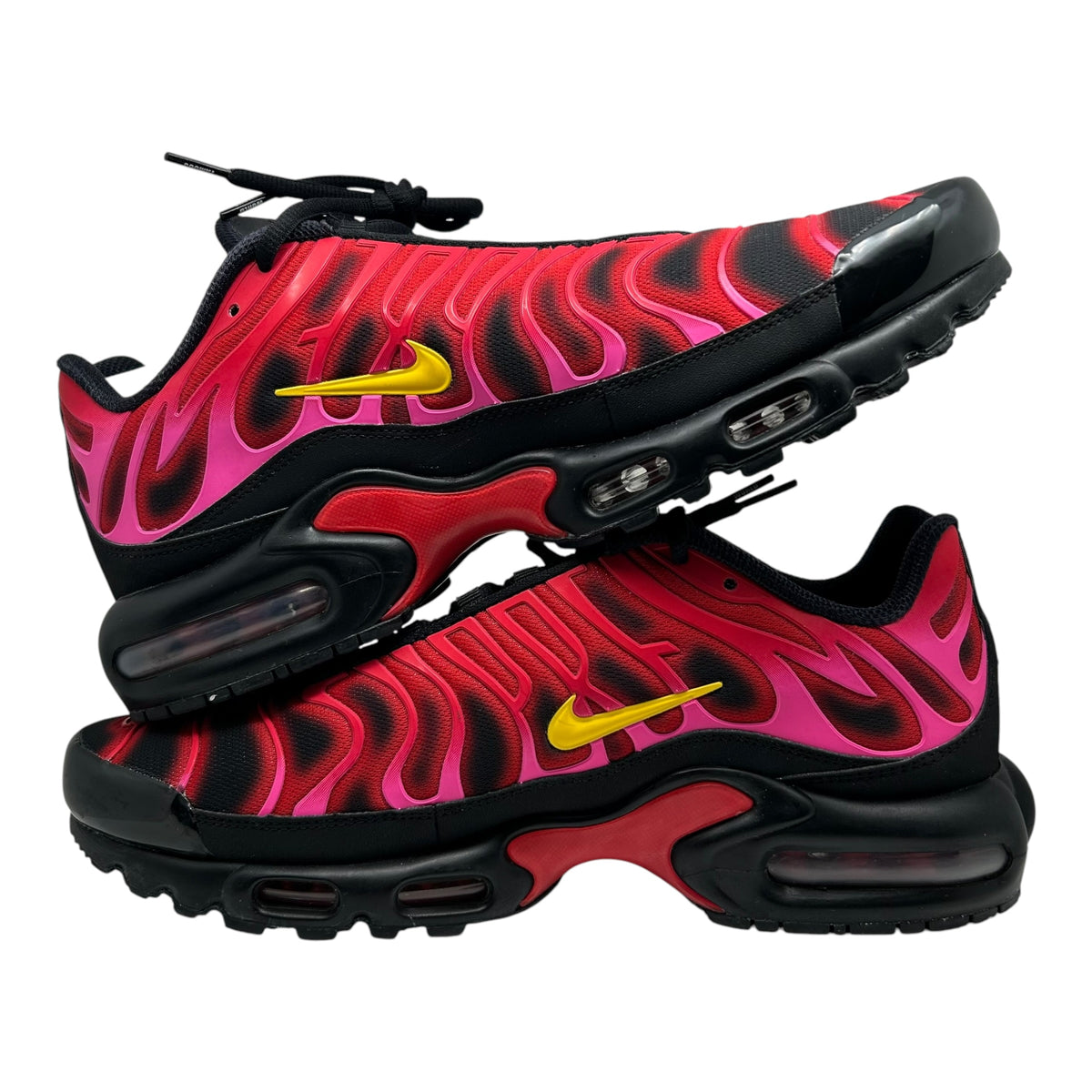 PREOWNED SUPREME x NIKE AIR MAX PLUS TN FIRE PINK