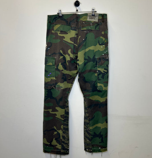 GALLERY DEPT. LA CAMO FLARE PANTS