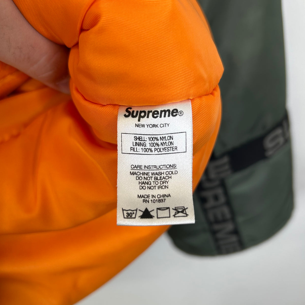 SUPREME LOGO TAPE N-3B PARKA