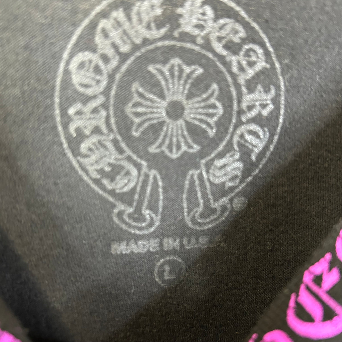 CHROME HEARTS NECK LOGO PURPLE TEE