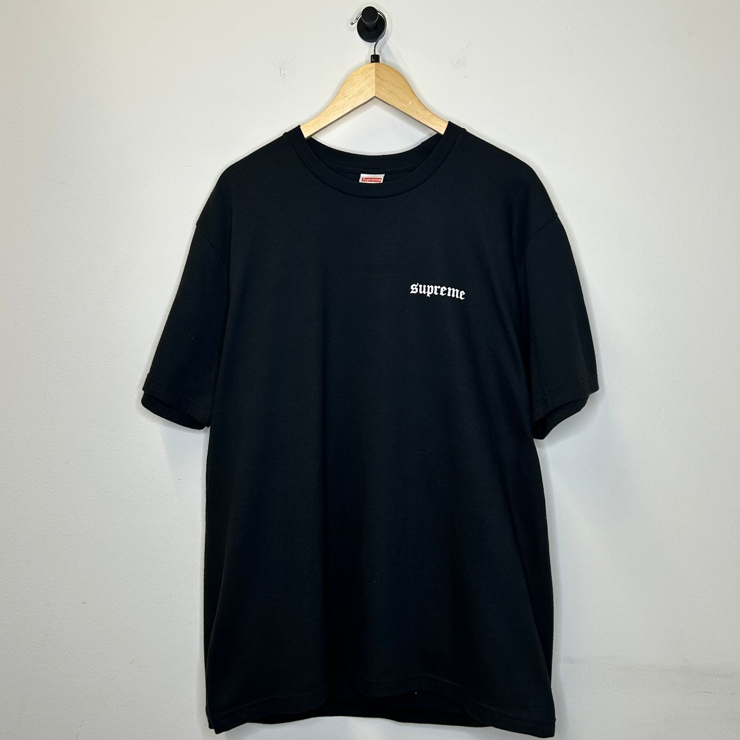 SUPREME TARGET TEE BLACK
