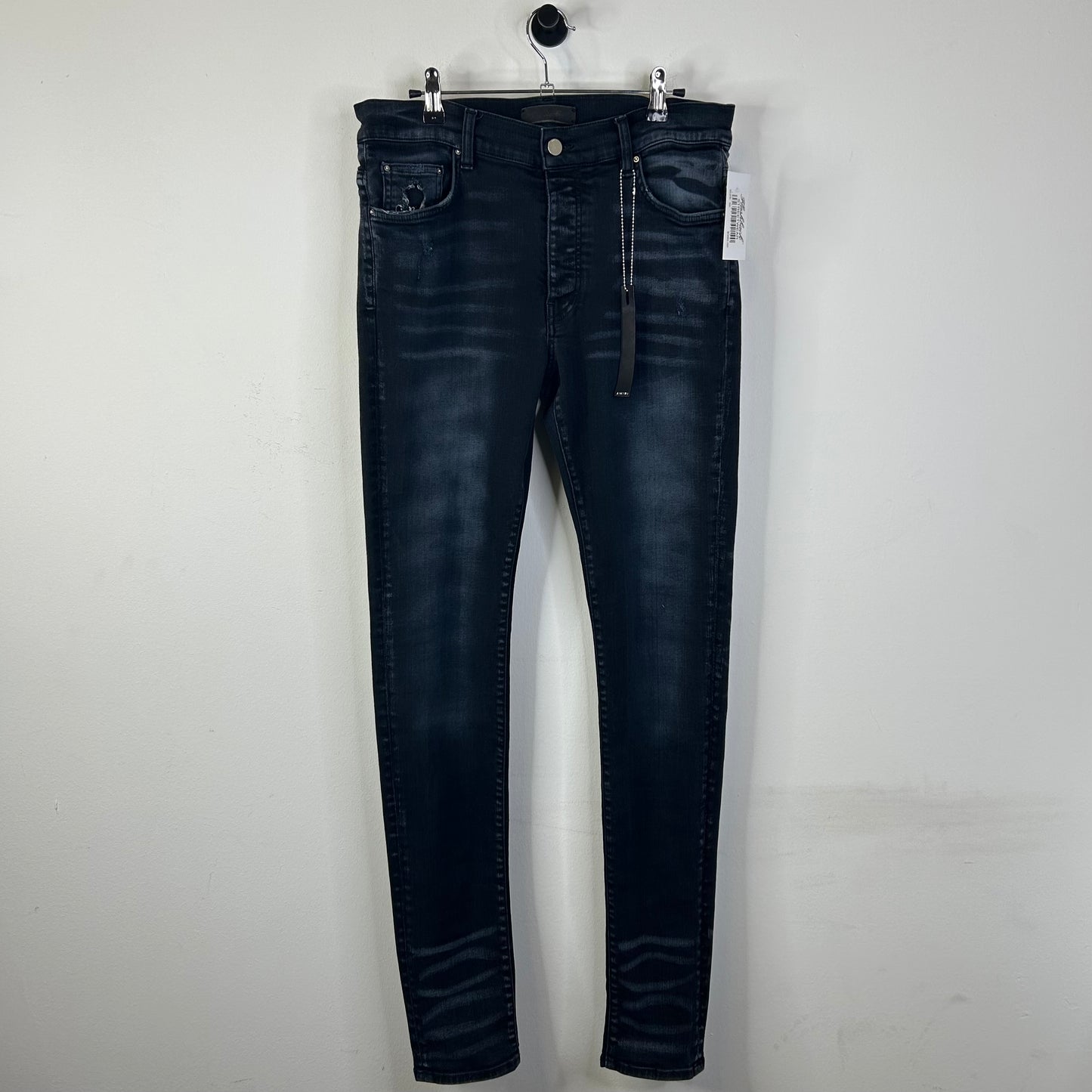 AMIRI ALL BLACK JEAN 32