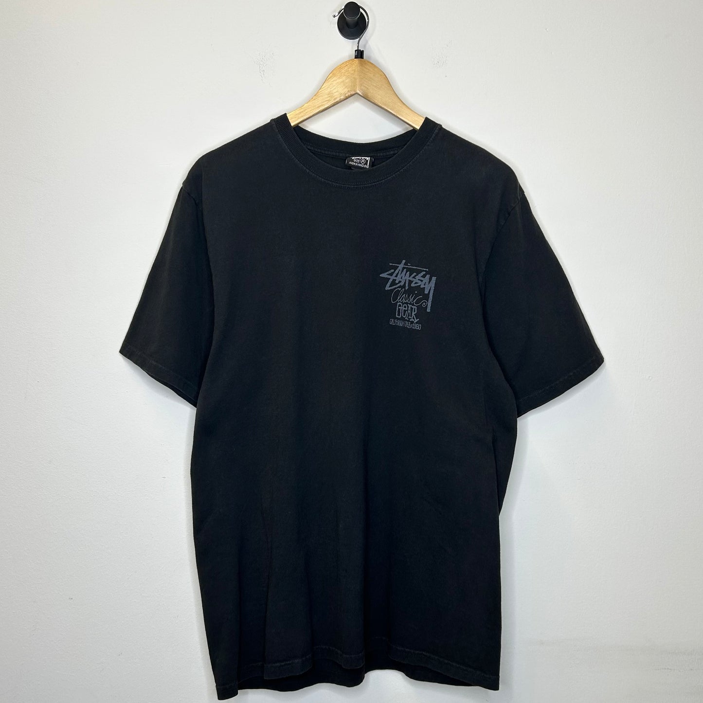 STUSSY CLASSIC GEAR BLACK ON BLACK TEE