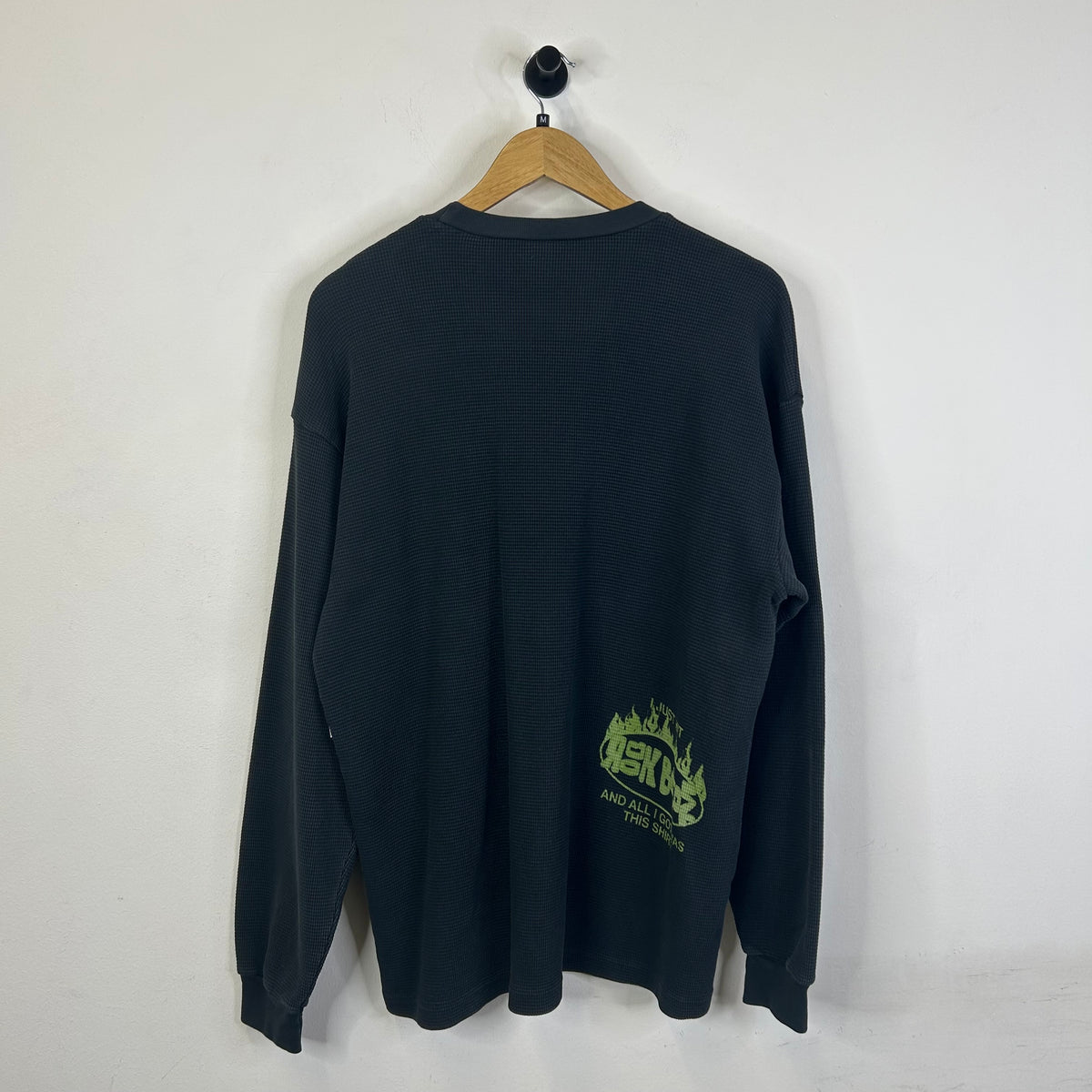 TRAVIS SCOTT CACTUS JACK X SPONGEBOB ROCK BOTTOM LONGSLEEVE THERMAL