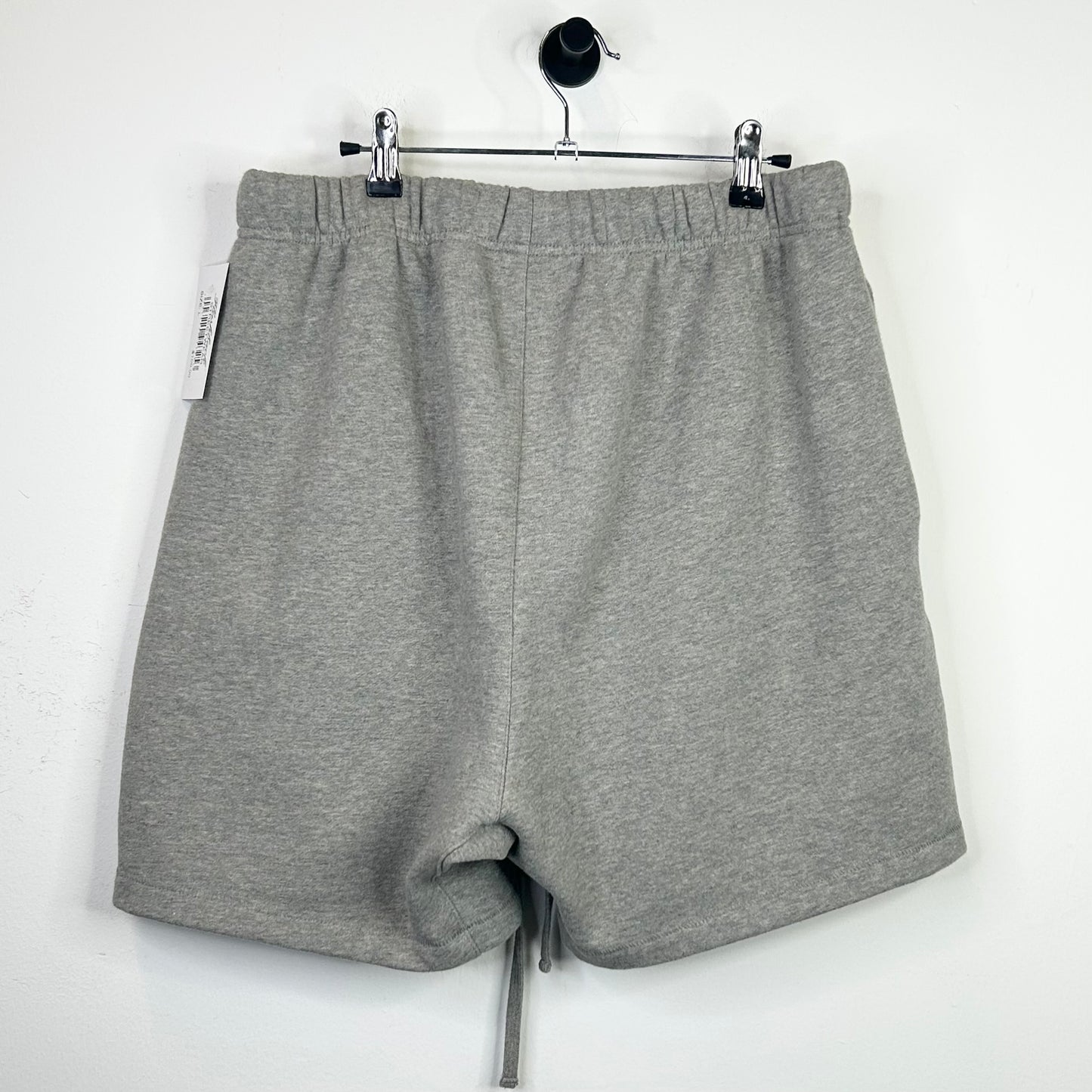 ESSENTIALS GREY SHORTS