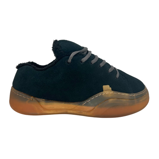 ERL VAMPS SKATE PIRATE BLACK GUM