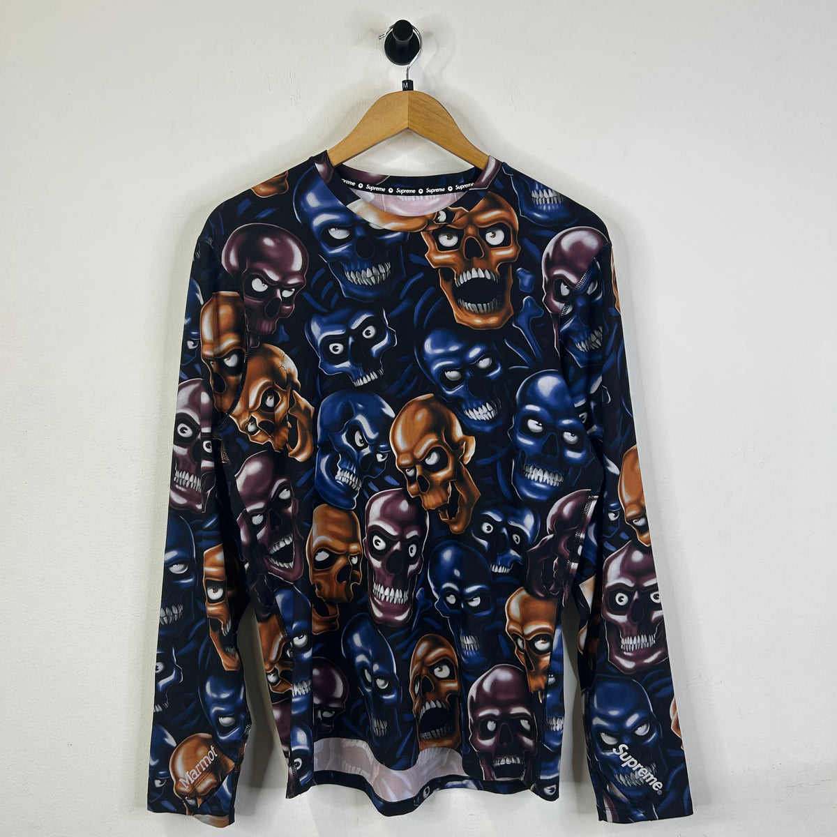 SUPREME x MARMOT BASE LAYER LONGSLEEVE SKULL
