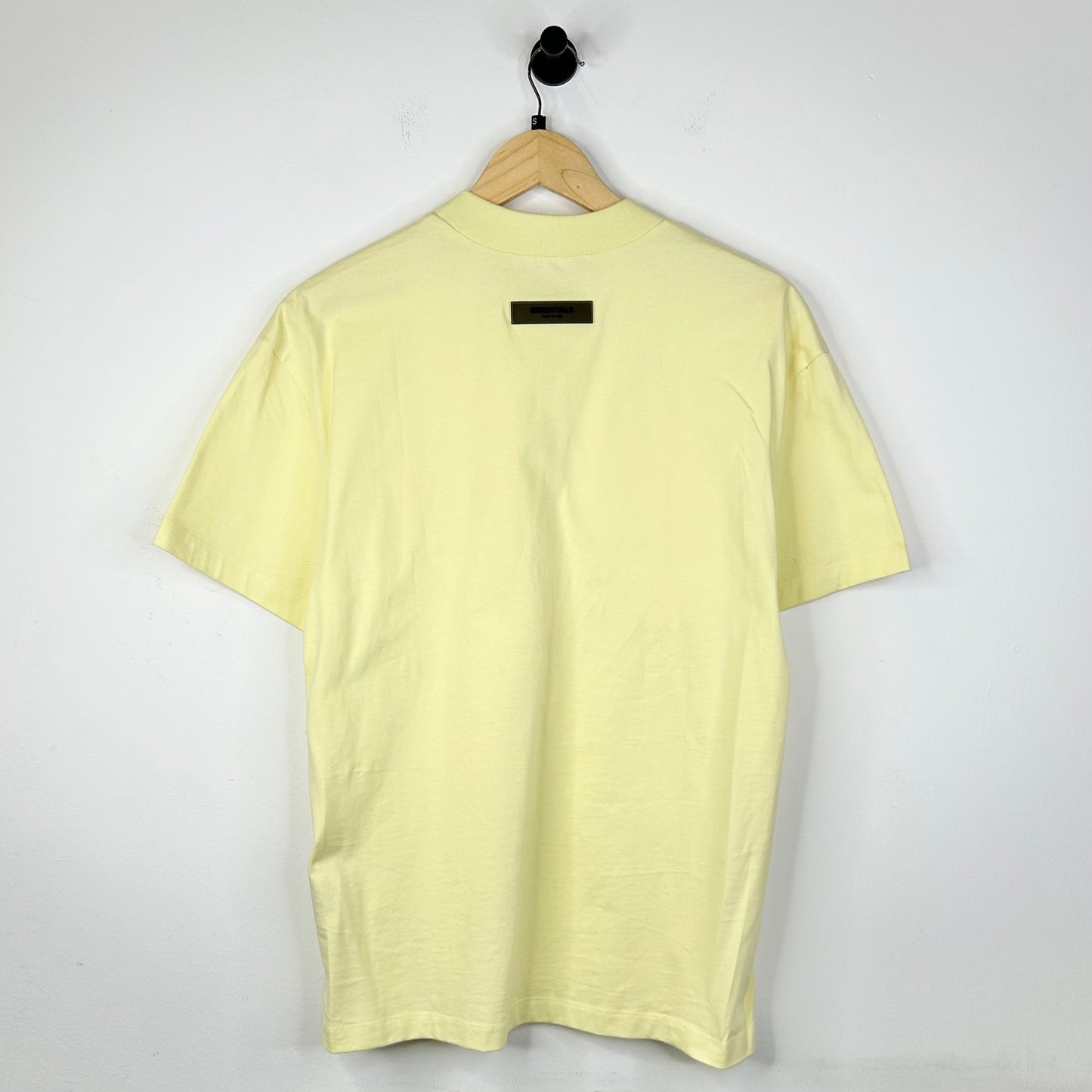 ESSENTIALS YELLOW LOGO TEE