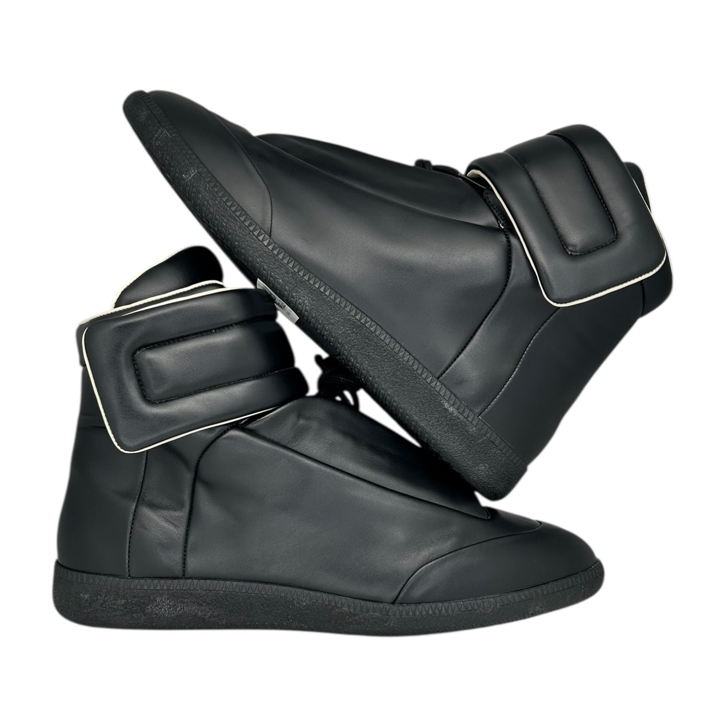 PREOWNED MAISON MARGIELA FUTURE BLACK LEATHER
