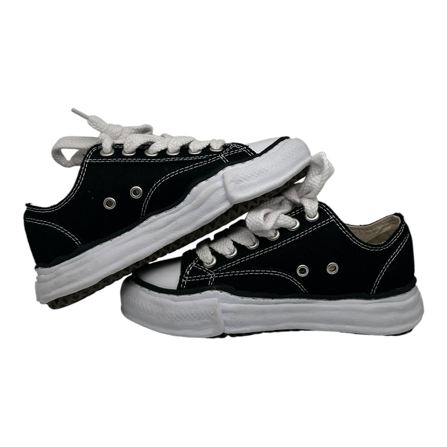 PREOWNED MAISON MIHARA YASUHIRO PETERSON LOW TOP