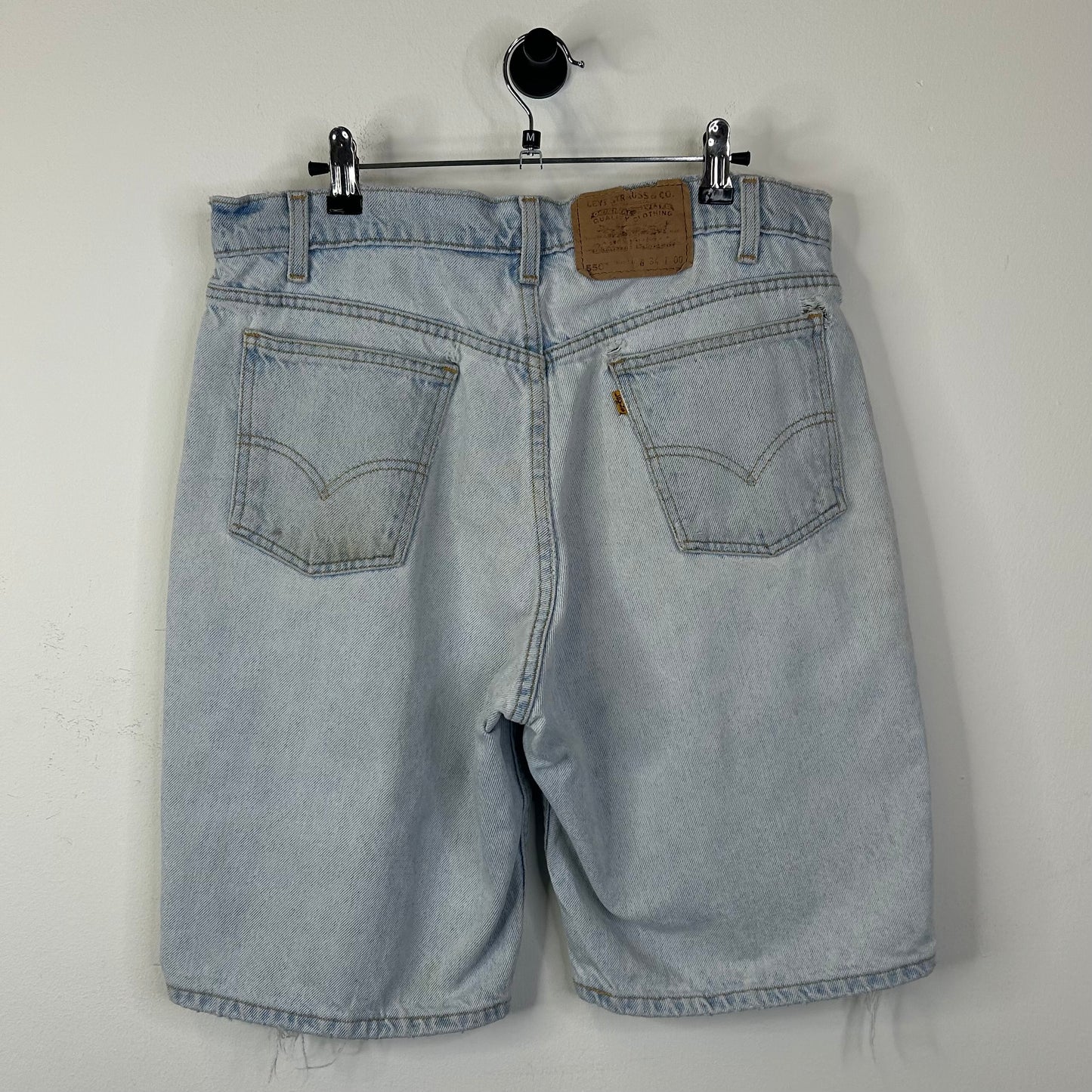 LEVIS 550 BLUE JORTS ORANGE TAB