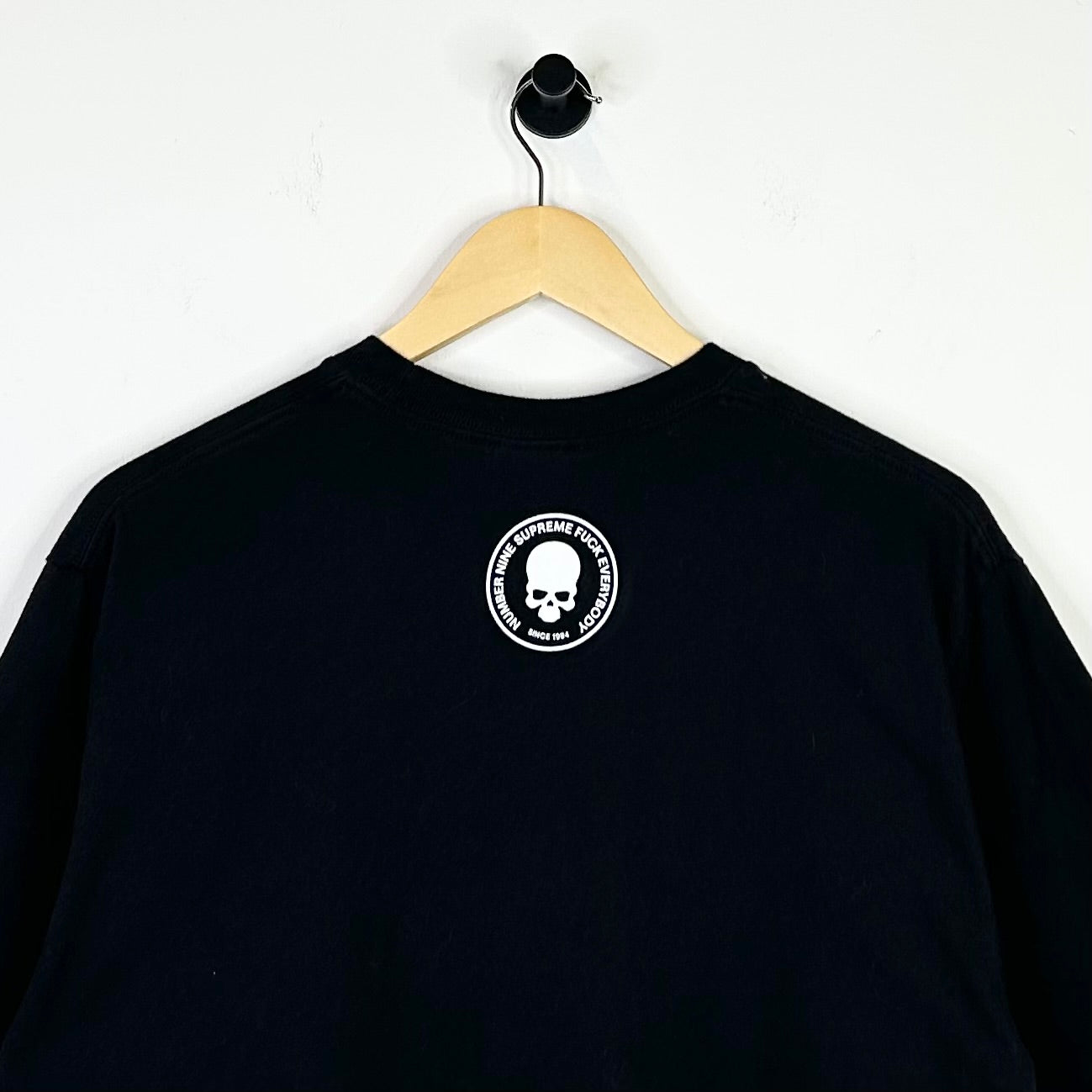 SUPREME NUMBER NINE SKULL CIRCLE TEE