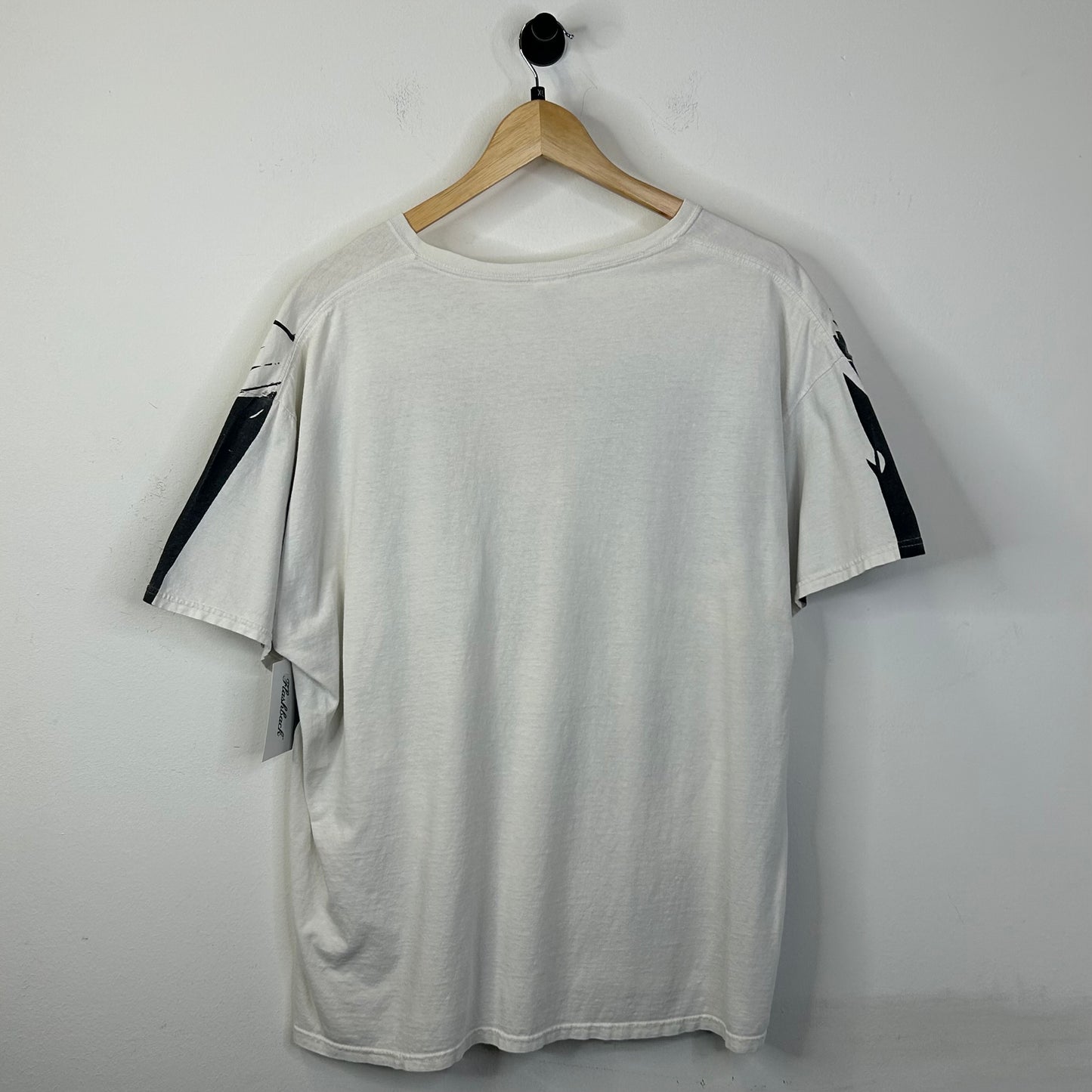 LARGE SKULL FACE TEE