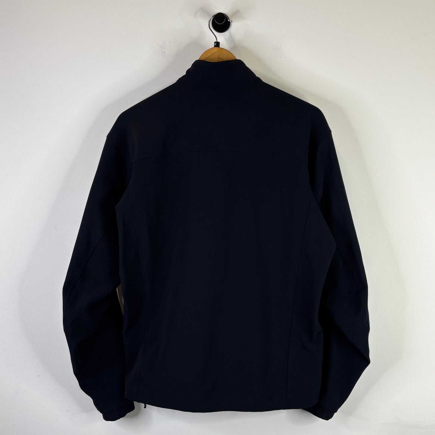 ARC'TERYX DOUBLE CHEST POCKET WINDBREAKER
