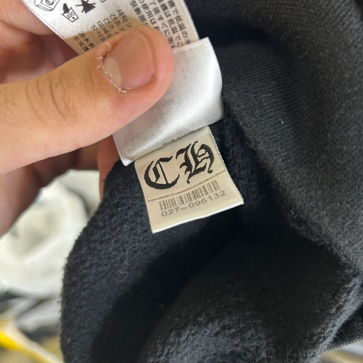 CHROME HEARTS RED AND BLACK HORSESHOE LOGO HOODIE