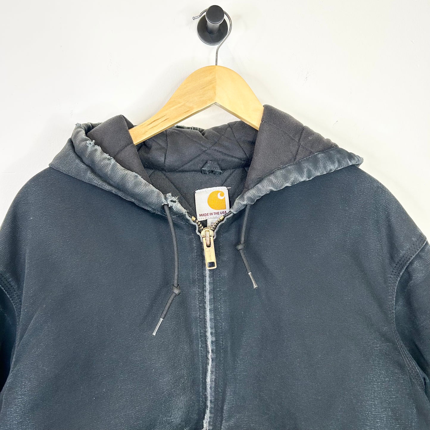 CARHARTT DISTRESSED AND FADED JACKET