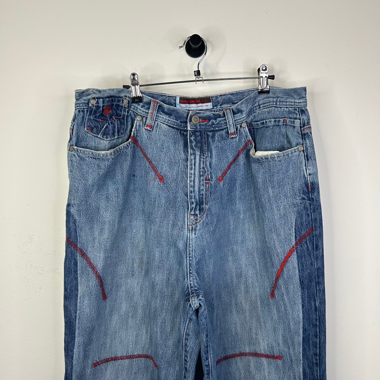 ROCAWEAR RED STITCH JEANS
