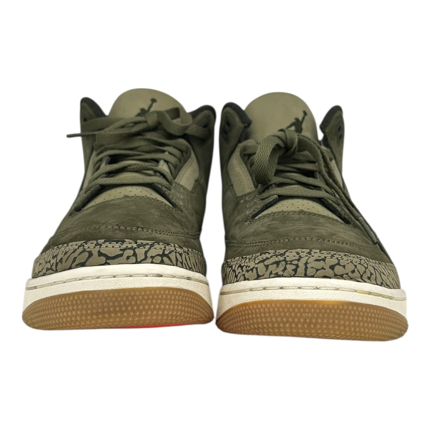 PREOWNED JORDAN 3 FAMILY AFFAIR
