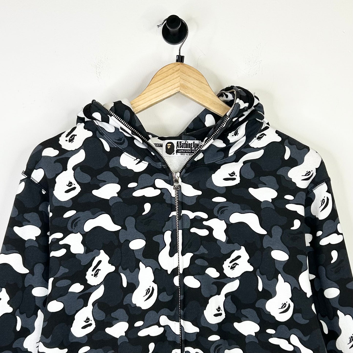 BAPE DOVER STREET MARKET BLACK WHITE GREY CITY CAMO SHARK FULL ZIP