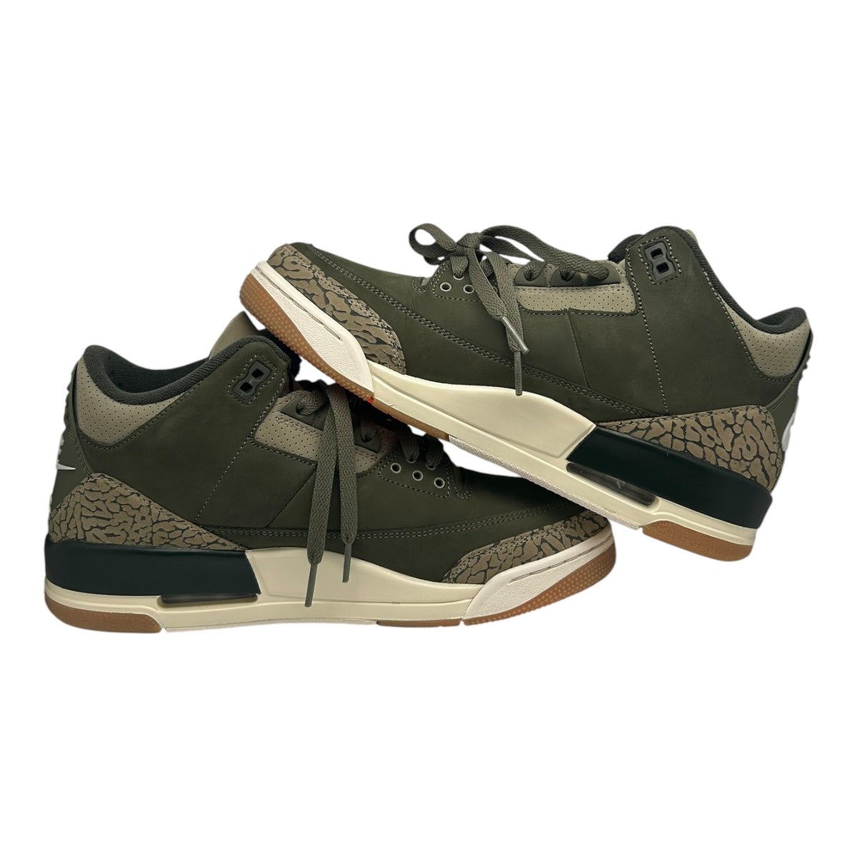 PREOWNED JORDAN 3 FAMILY AFFAIR