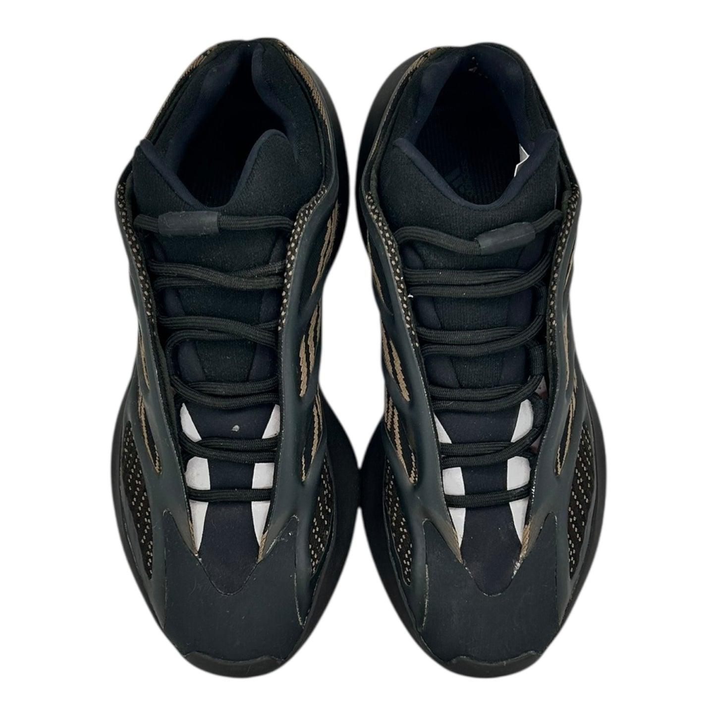 PREOWNED YEEZY 700 V3 CLAY BROWN