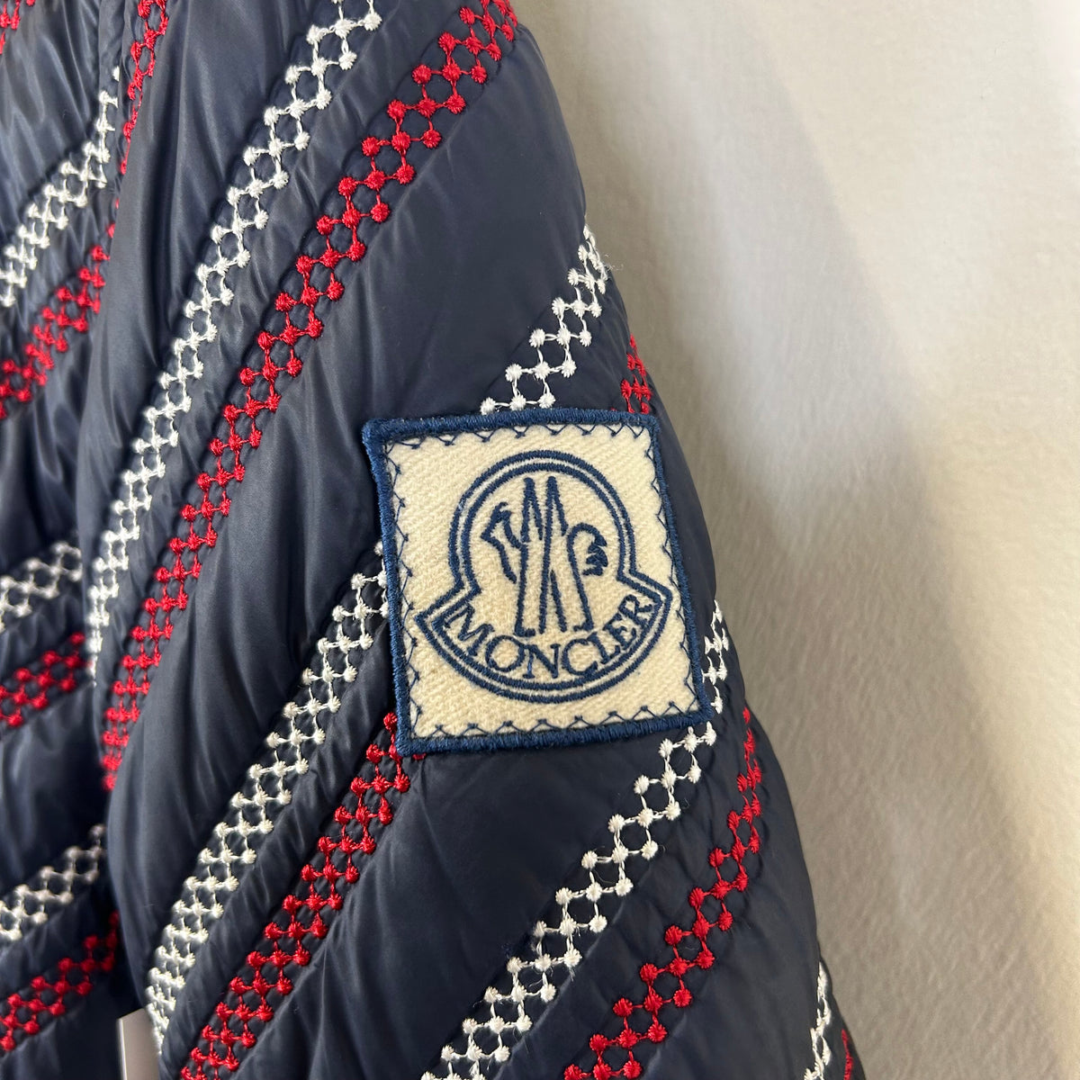 MONCLER GAMME BLEU QUILT JACKET