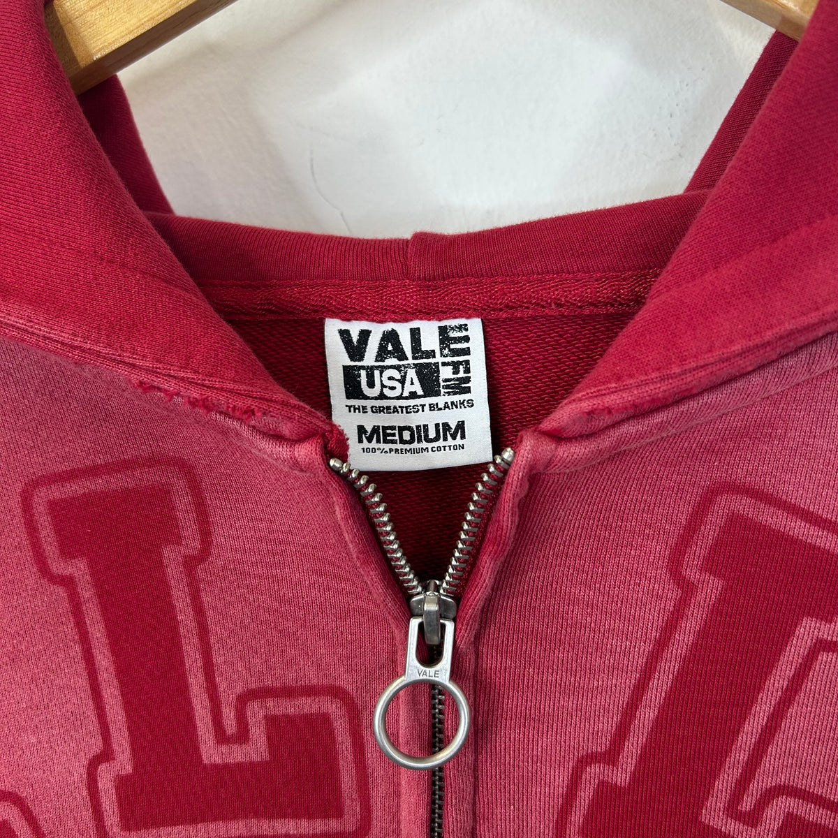 VALE FOREVER CHIMERA ZIP UP RED