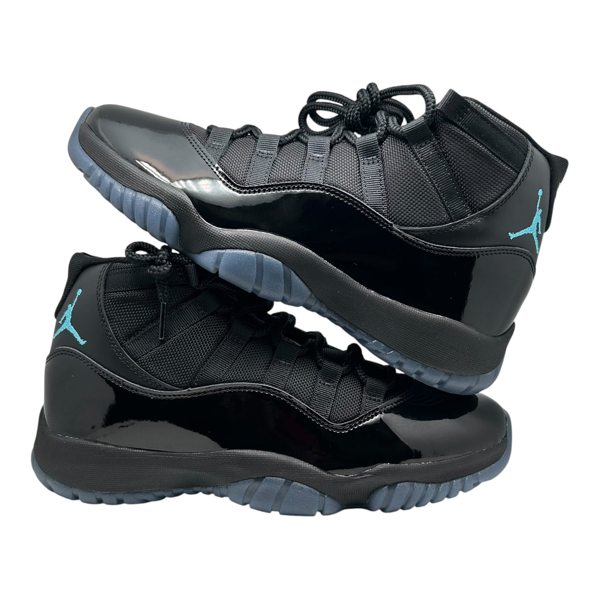 PREOWNED JORDAN 11 GAMMA BLUE