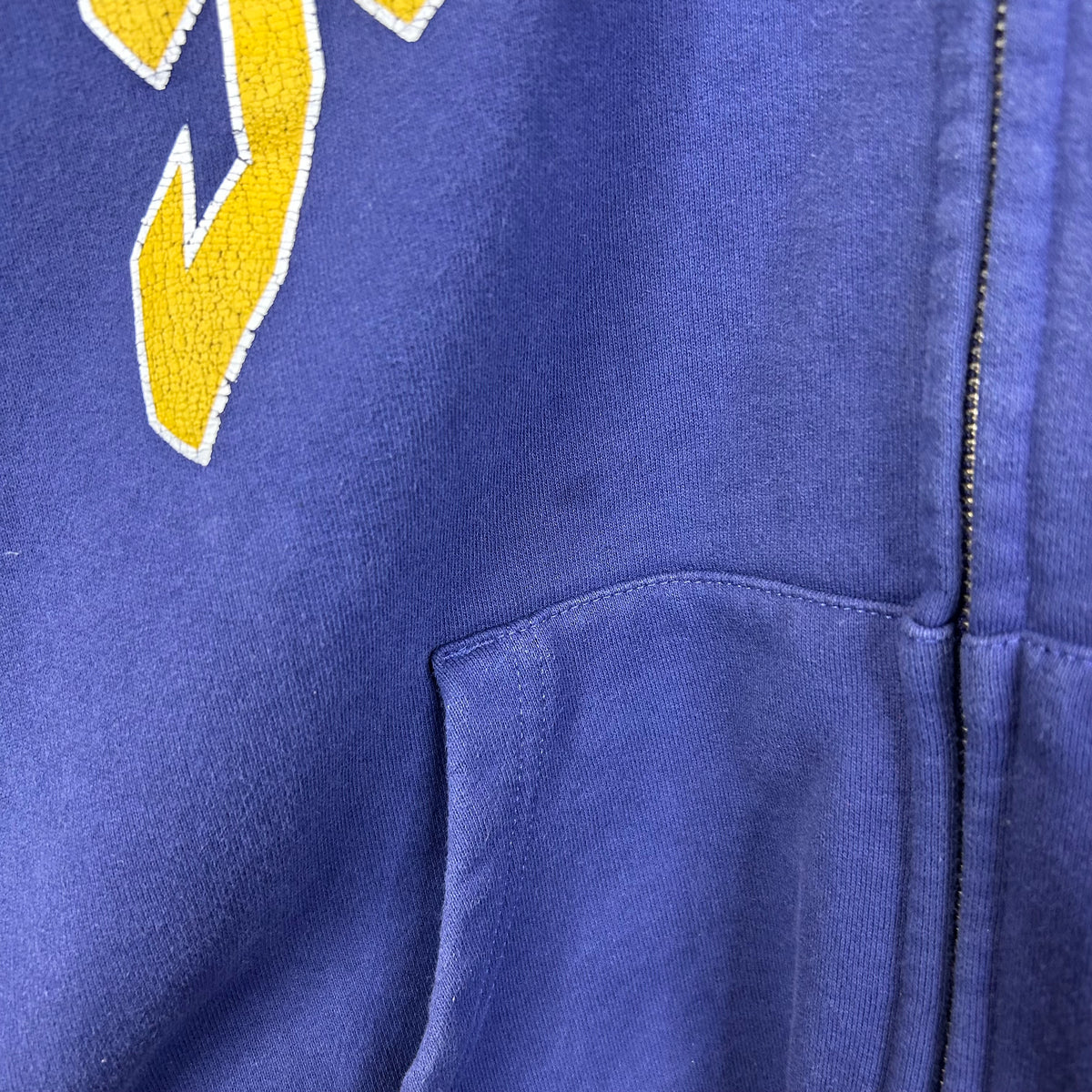 SUPREME CRACKED RAGLAN ZIP UP