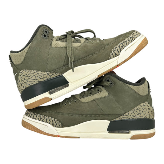 PREOWNED JORDAN 3 FAMILY AFFAIR