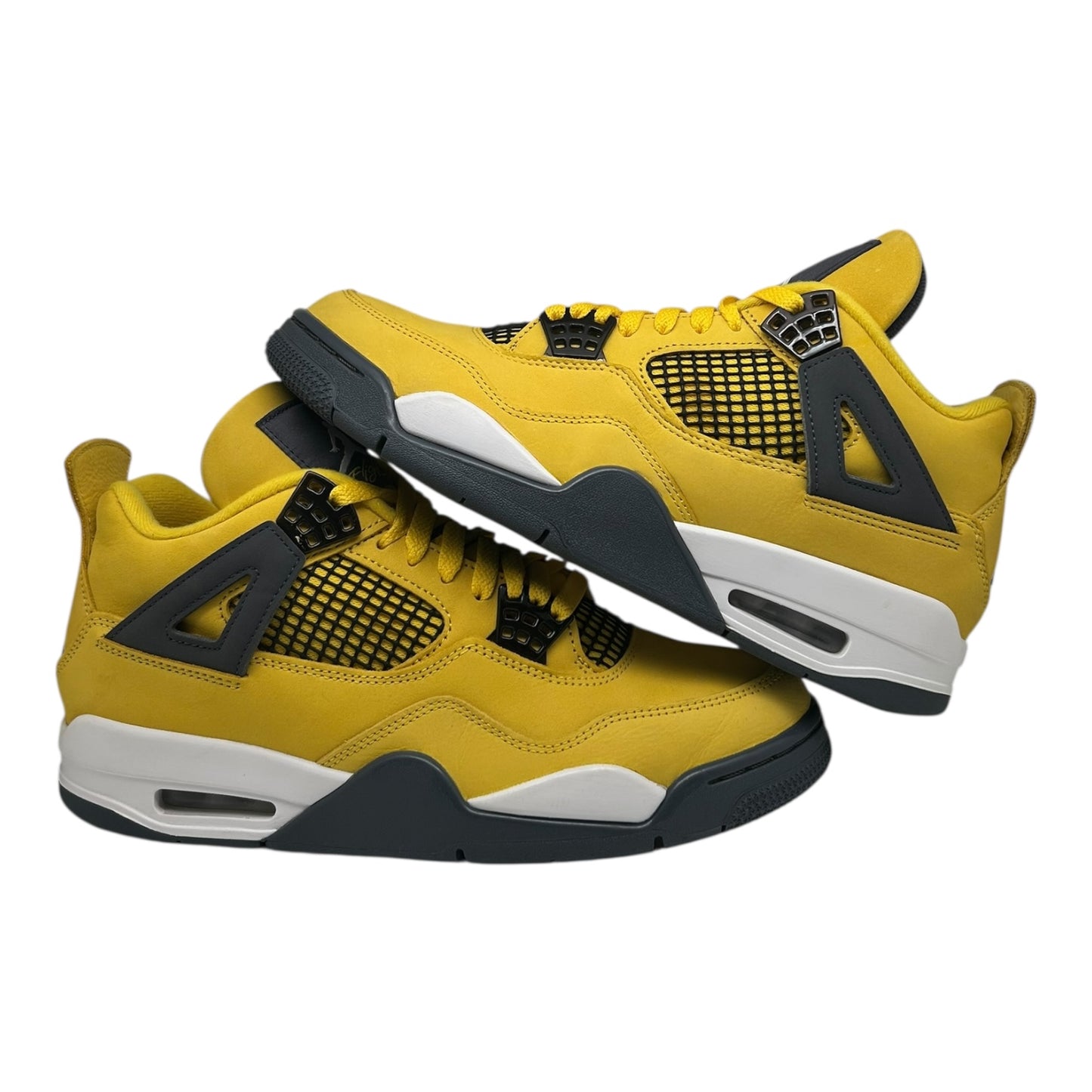 PREOWNED JORDAN 4 LIGHTING