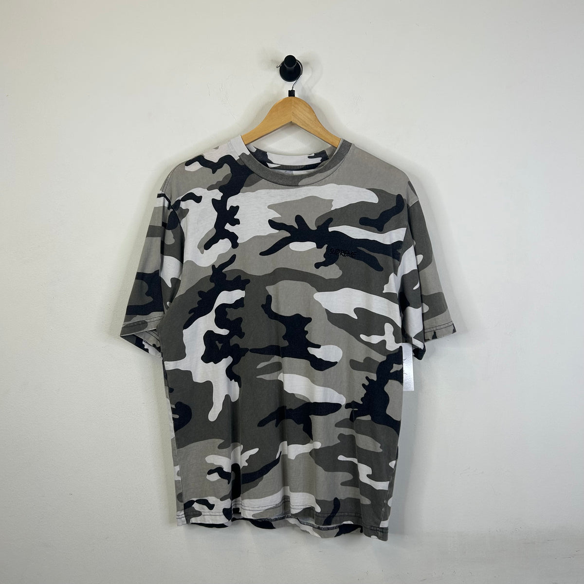 SUPREME WASHED S/S TOP SNOW CAMO