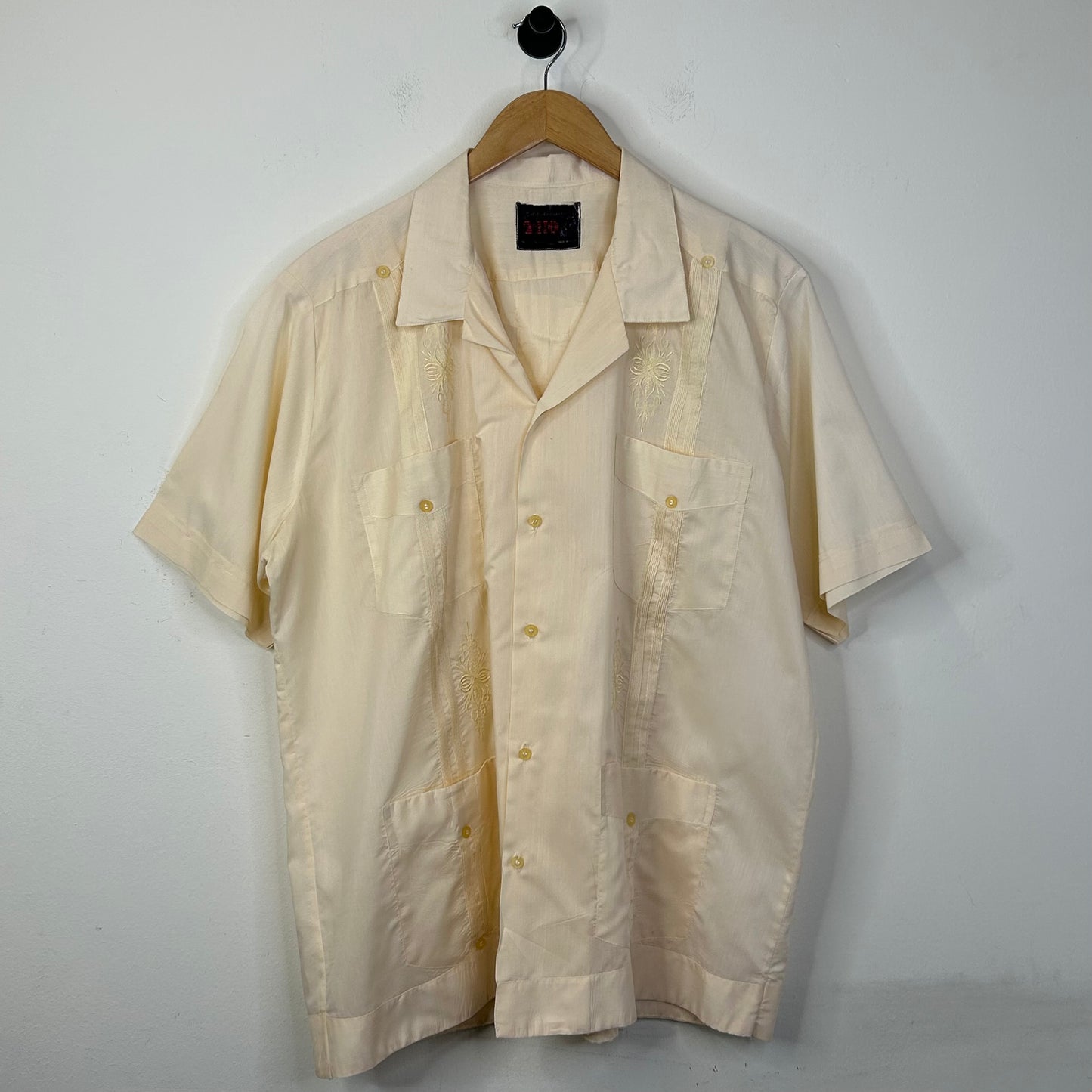 THO 4 POCKET BUTTON UP WHITE TEE