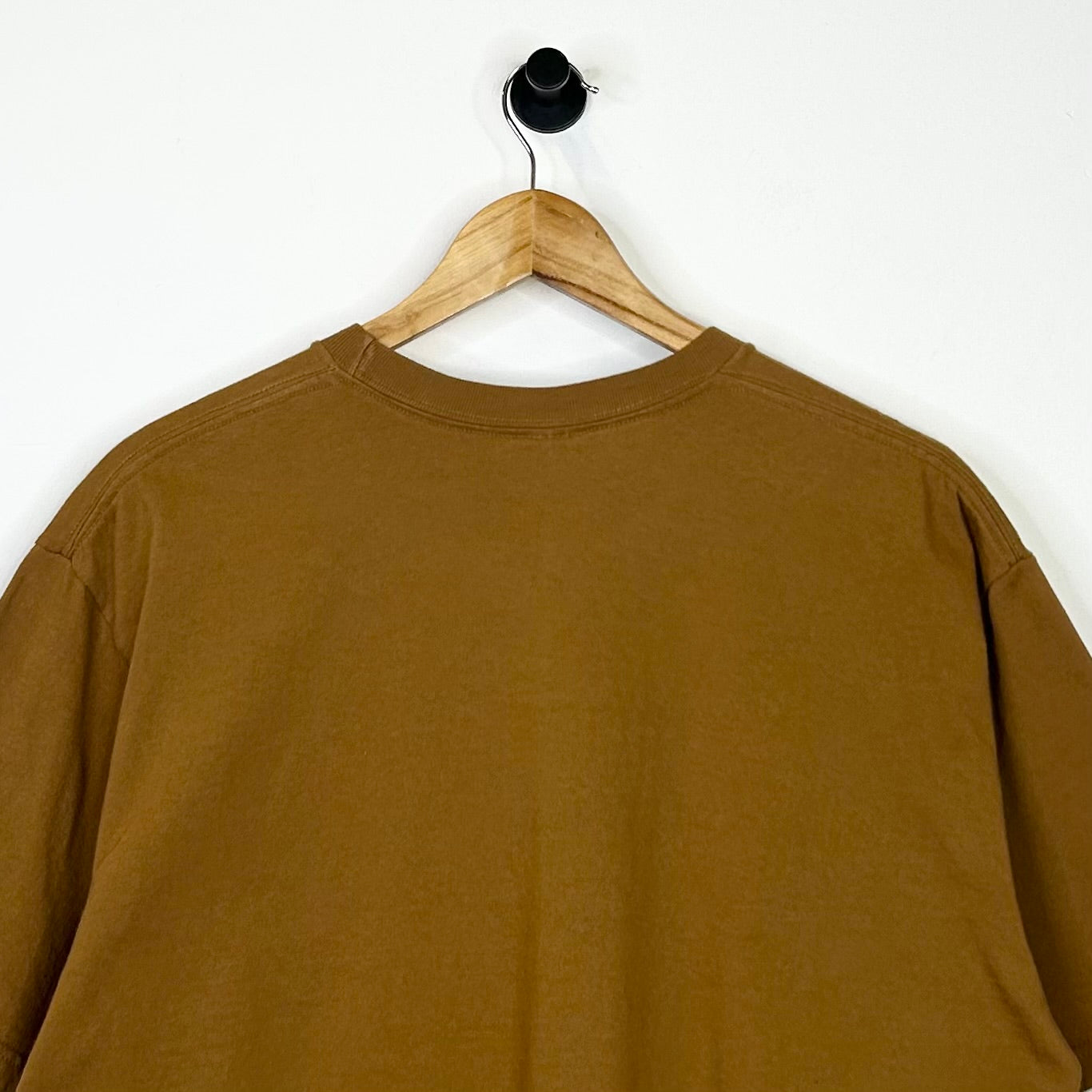 SUPREME ARBIC LOGO TEE LIGHT BROWN