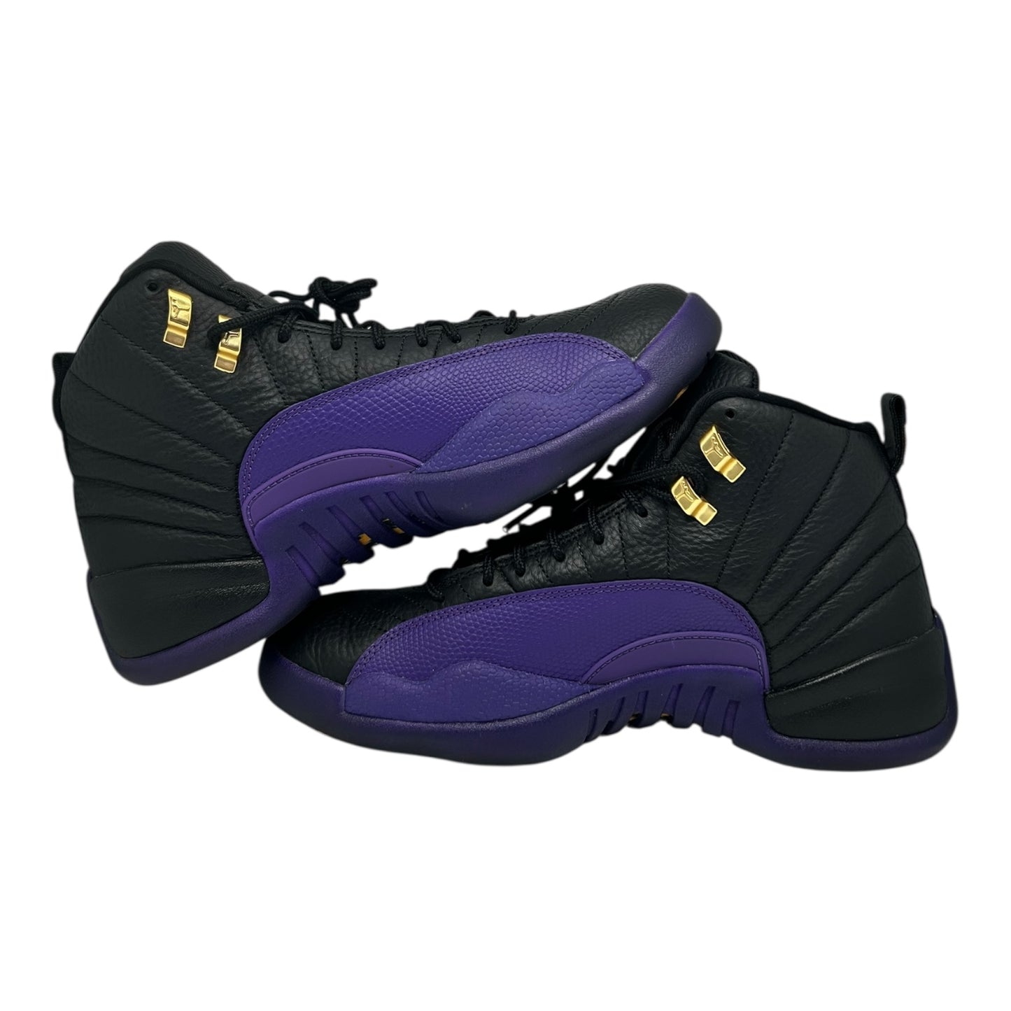 PREOWNED JORDAN 12 FIELD PURPLE SZ 8.5