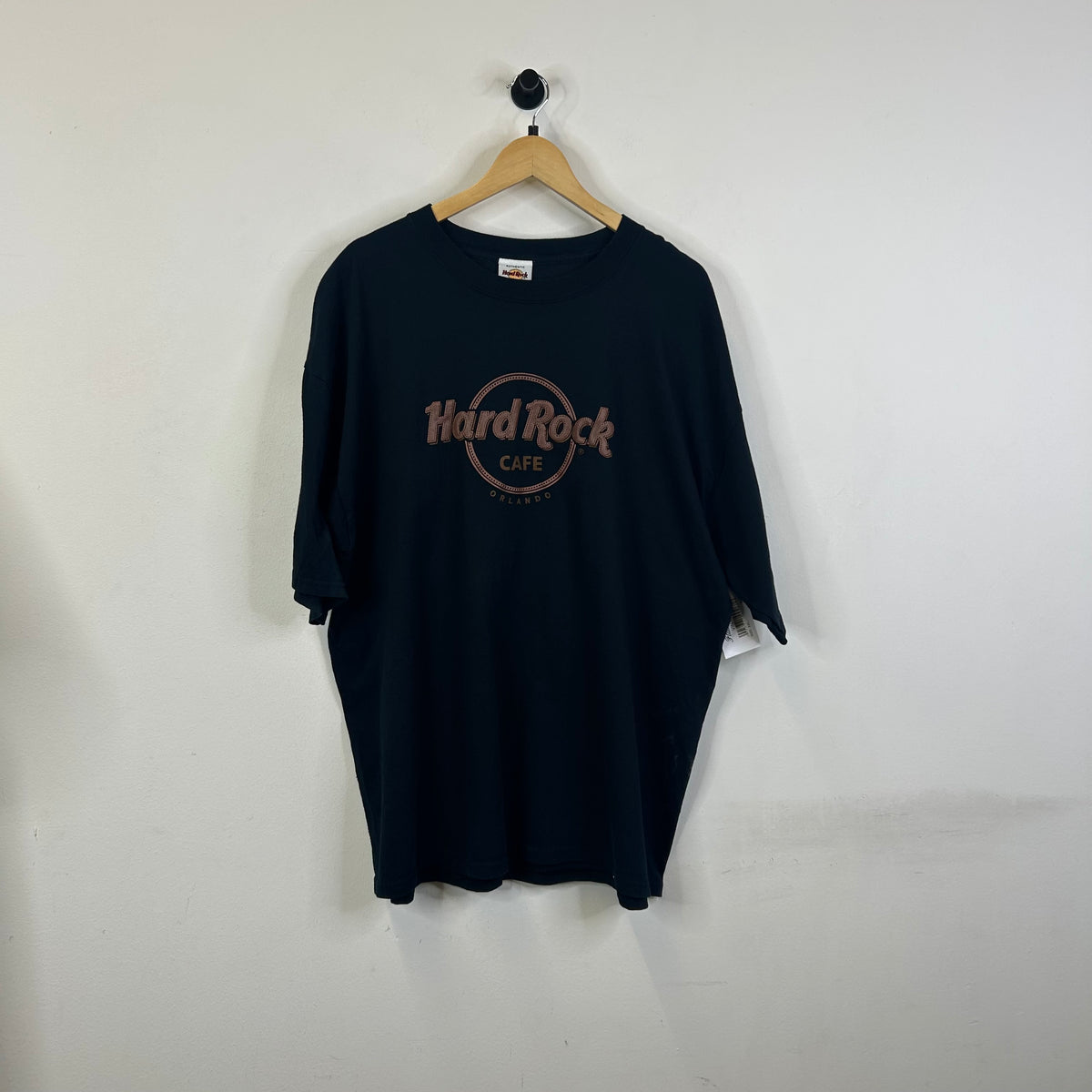 HARD ROCK CAFE LEATHER LOGO TEE