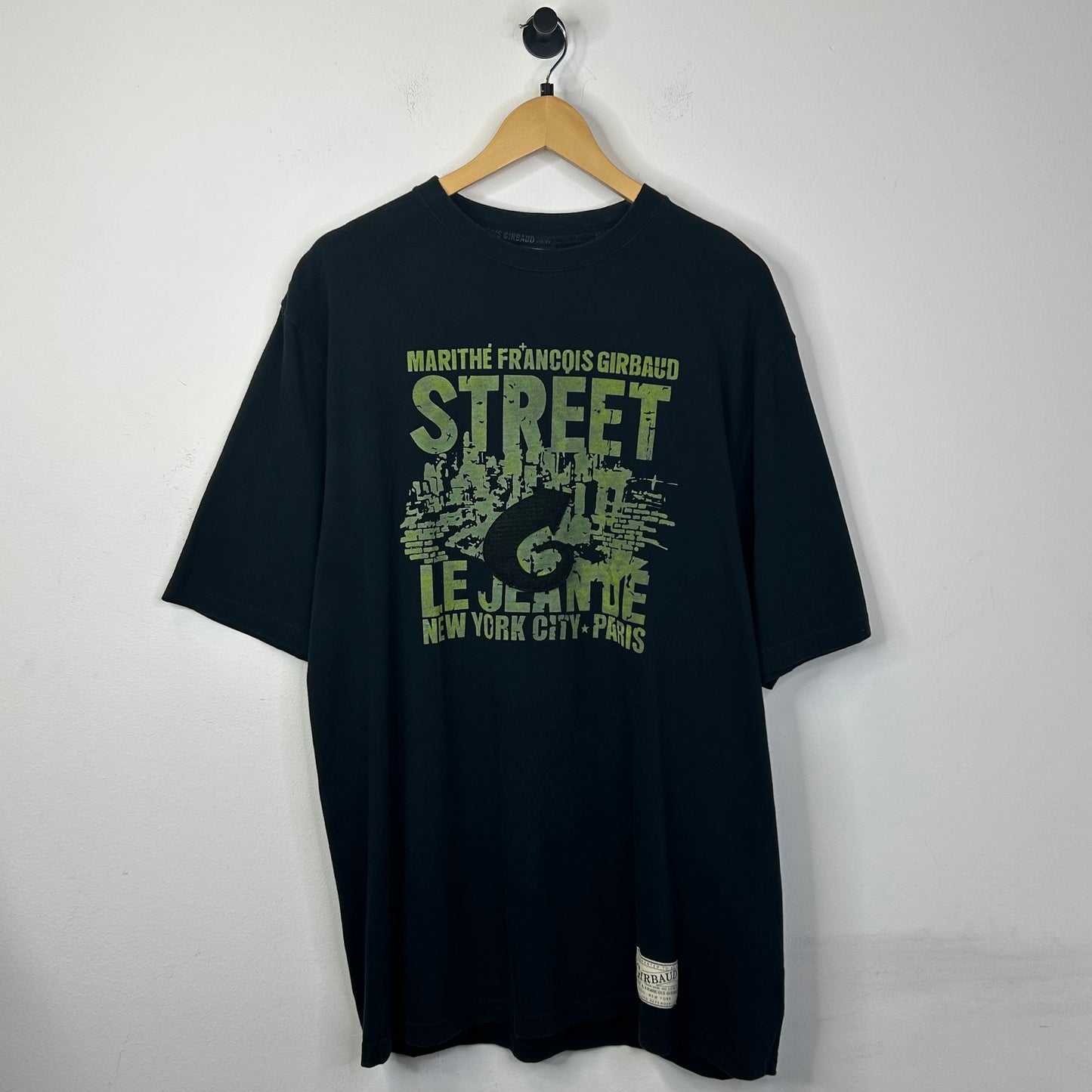 GIRBAUD STREET NEW YORK CITY PARIS TEE