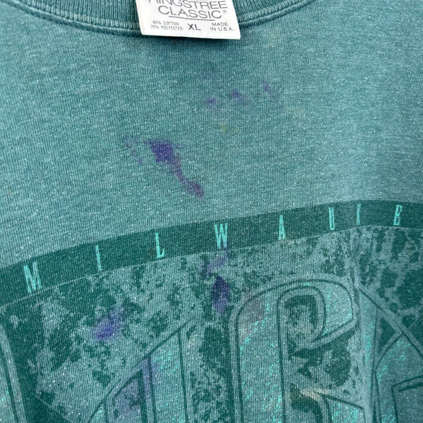 MILWAUKEE BUCKS ALL GREEN LOGO TEE