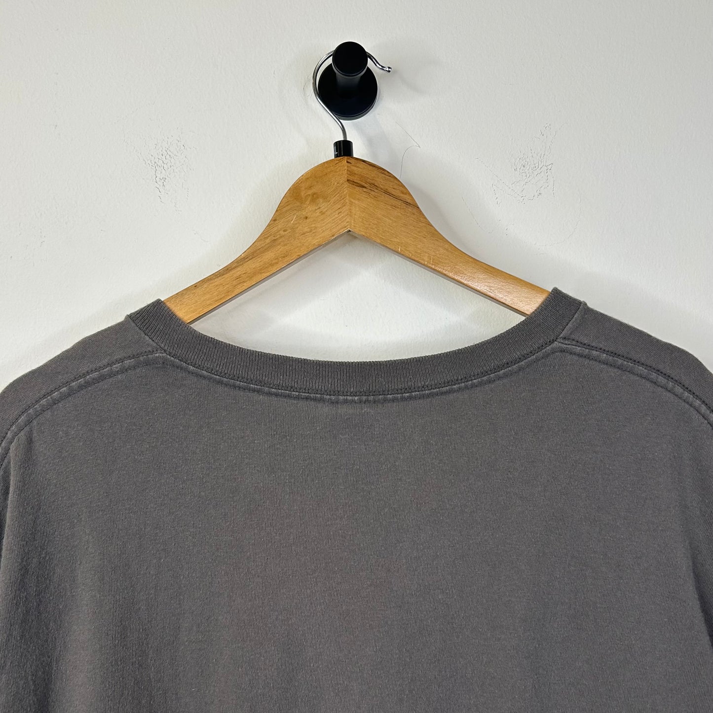 ANIMAL PLANET WHITE TIGER Y2K TEE