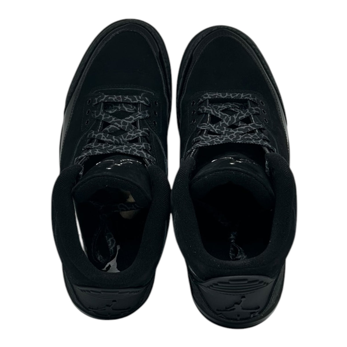 PREOWNED JORDAN 3 BLACK CAT
