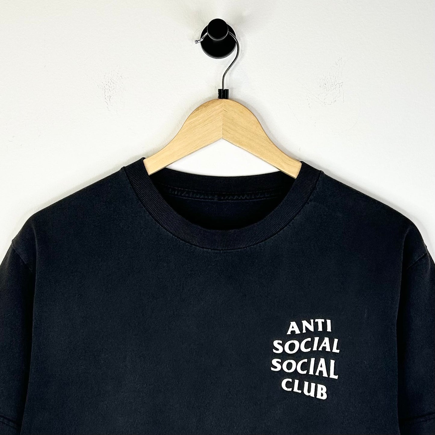 ANTISOCIAL SOCIAL CLUB BLACK LOGO TEE