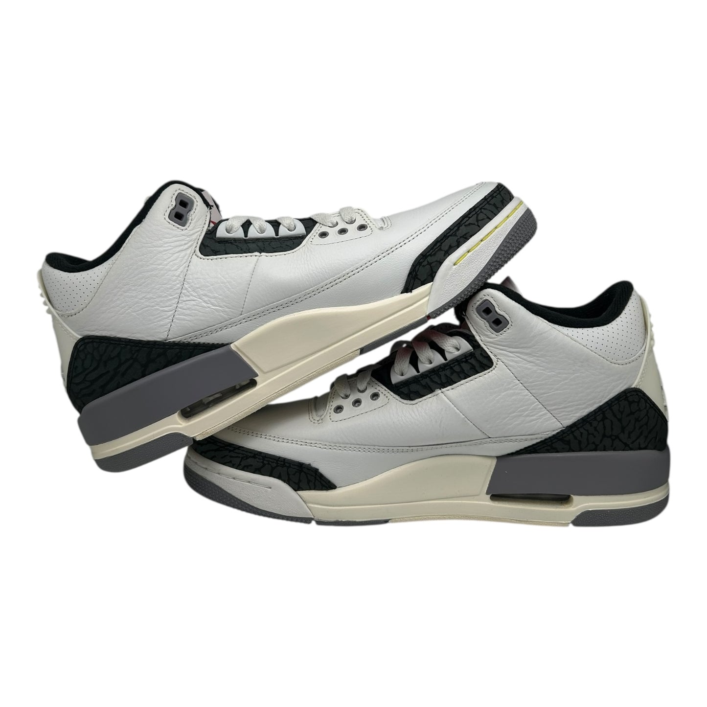 PREOWNED JORDAN 3 CEMENT GREY