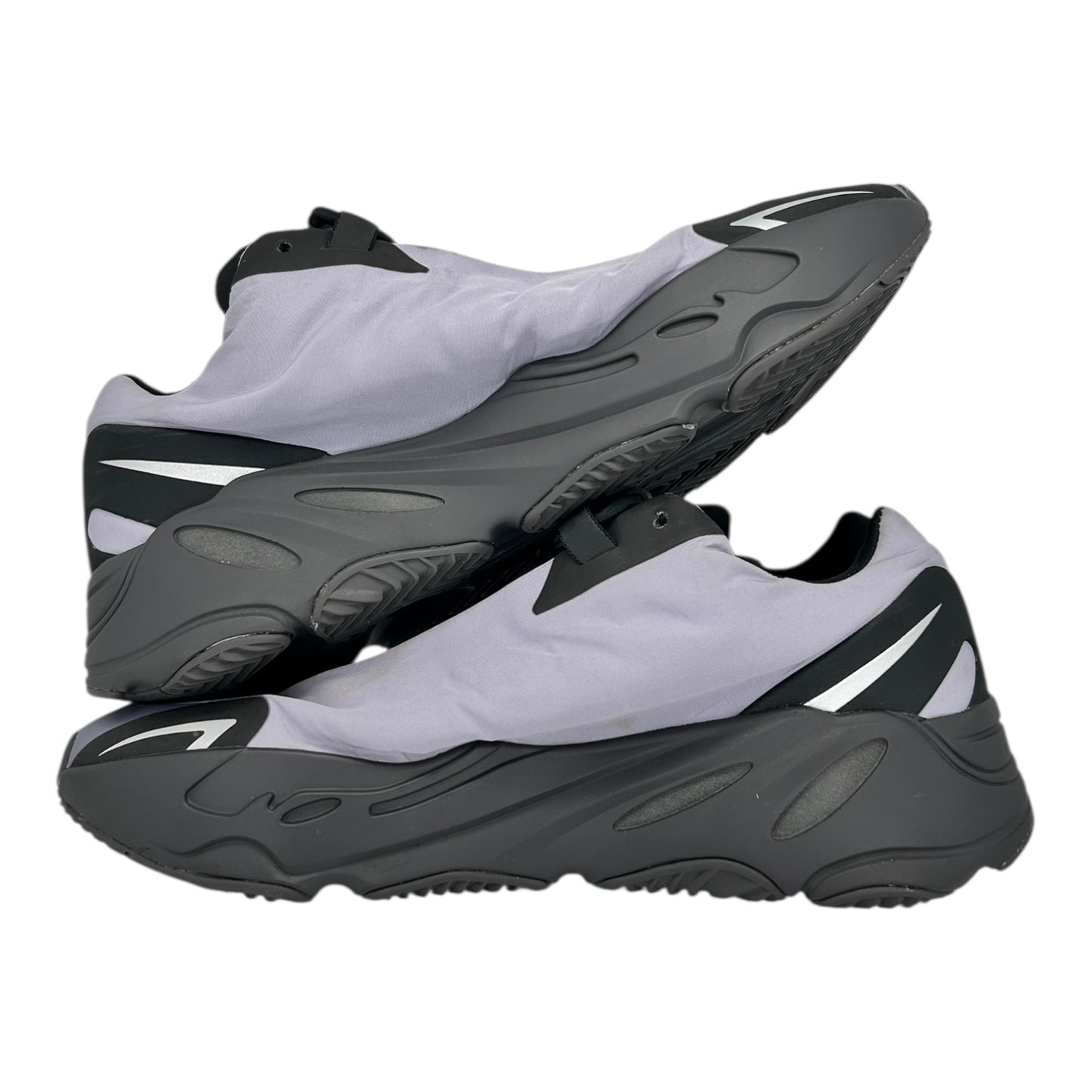 PREOWNED YEEZY BOOST 700 MNVN GEODE