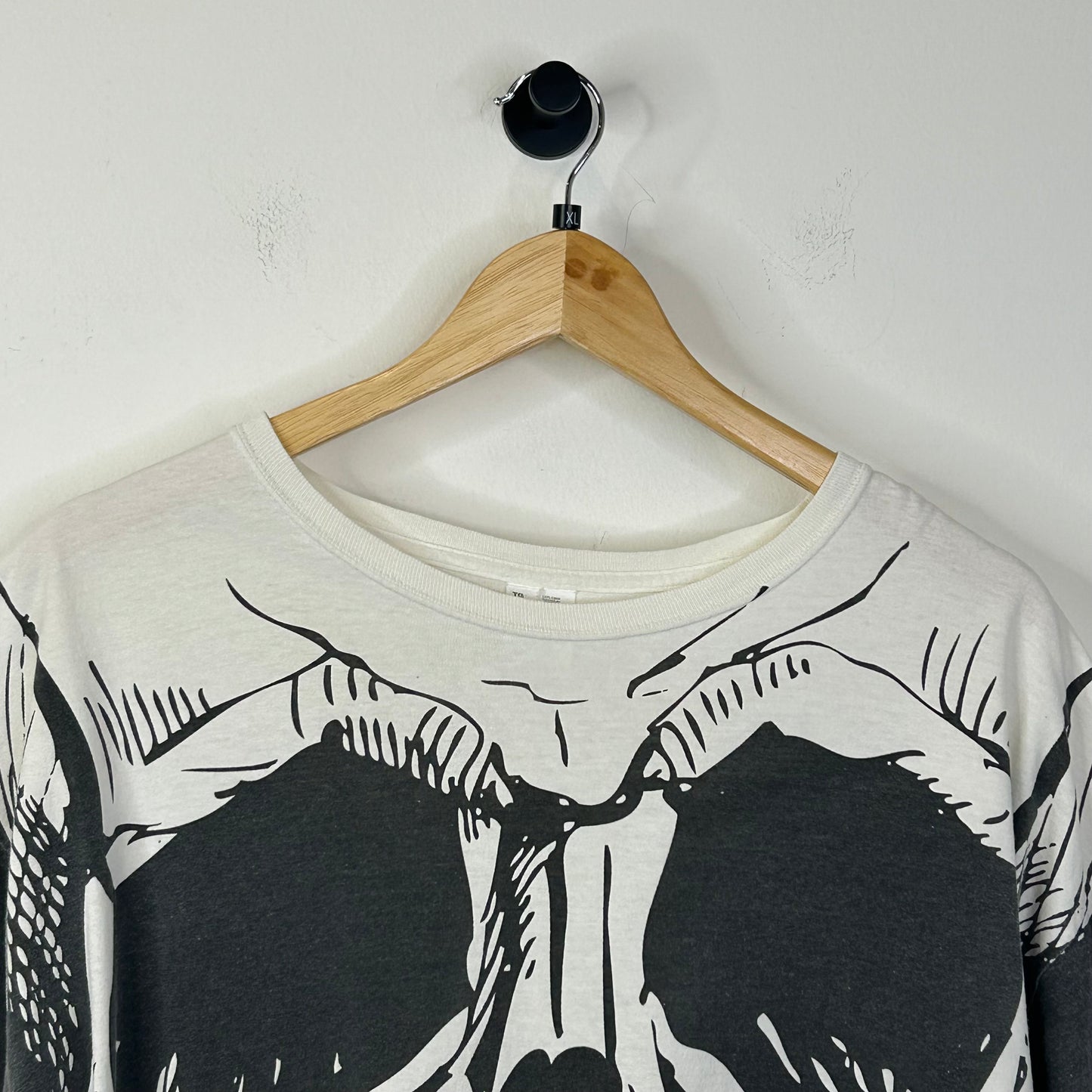 LARGE SKULL FACE TEE