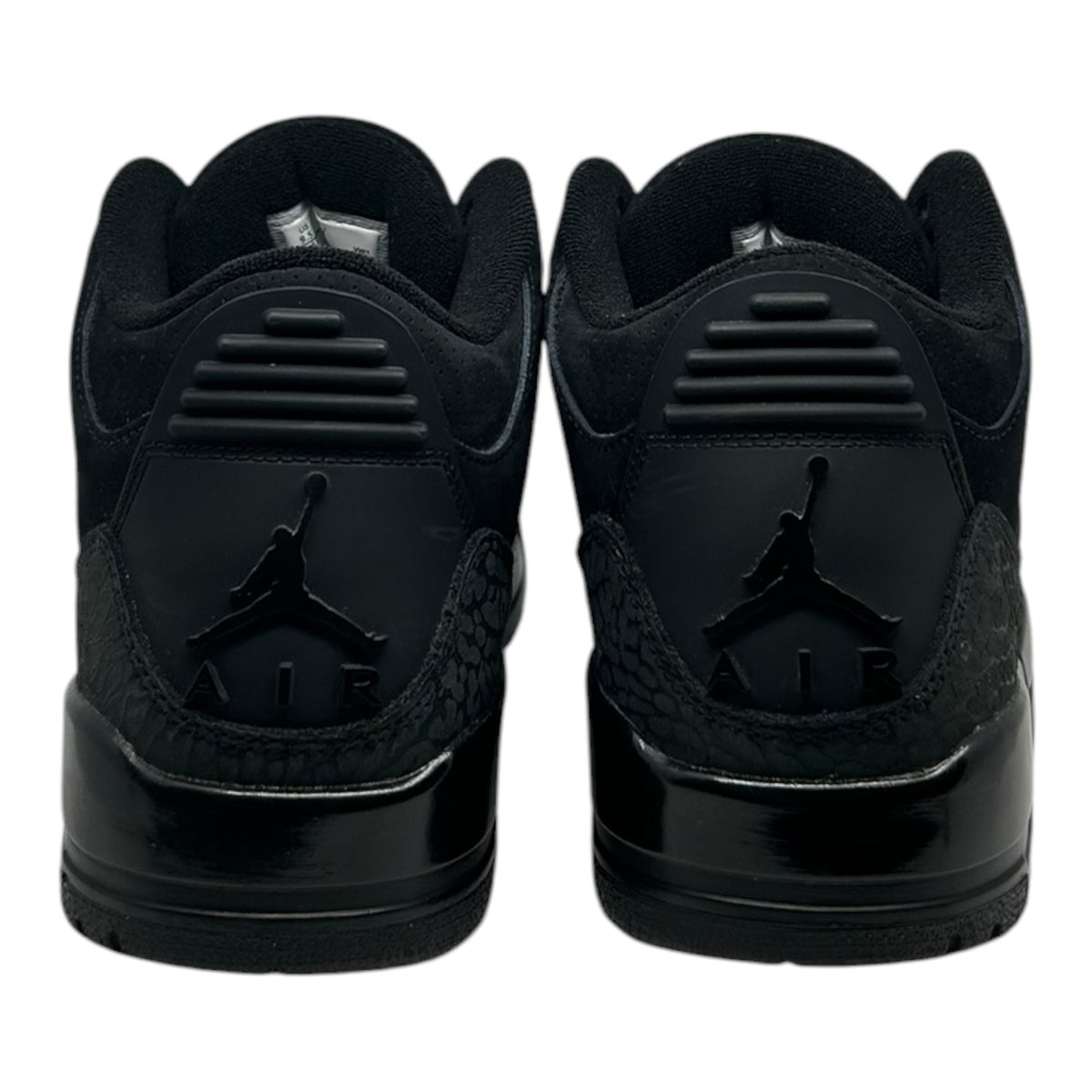 PREOWNED JORDAN 3 BLACK CAT