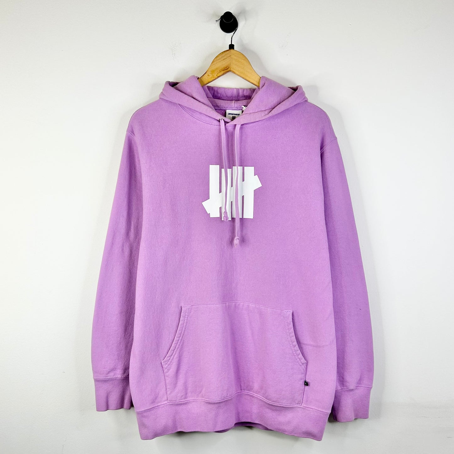 UNDEFEATED FIVE STRIKES PURPLE HOODIE