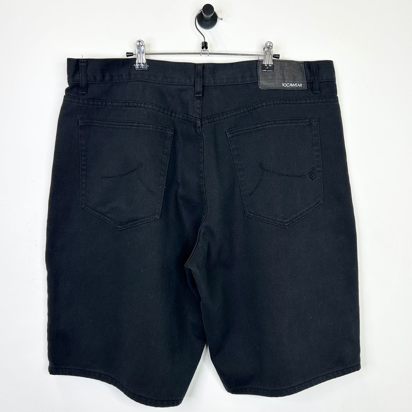 BLACK ROCAWEAR SHORTS