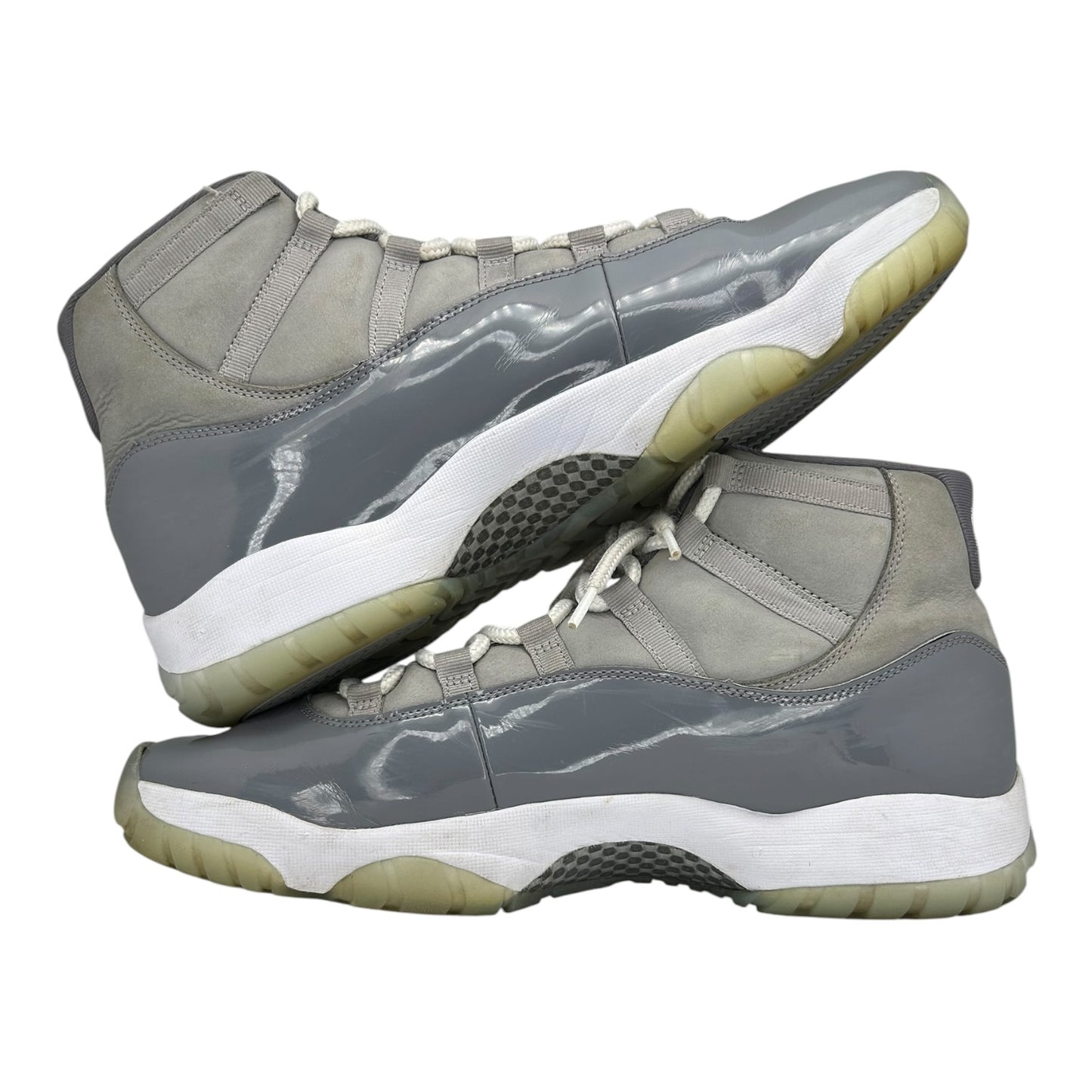 PREOWNED JORDAN 11 COOL GREY
