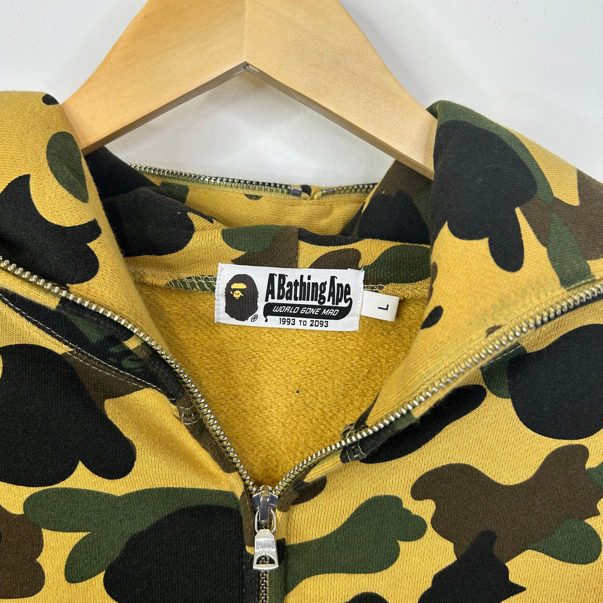 BAPE 1ST CAMO SHARK FULL ZIP HOODIE SIZE L
